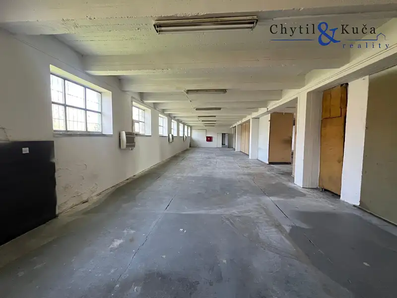 Pronájem skladového prostoru 1400 m², Přerov – náhled fotky 1