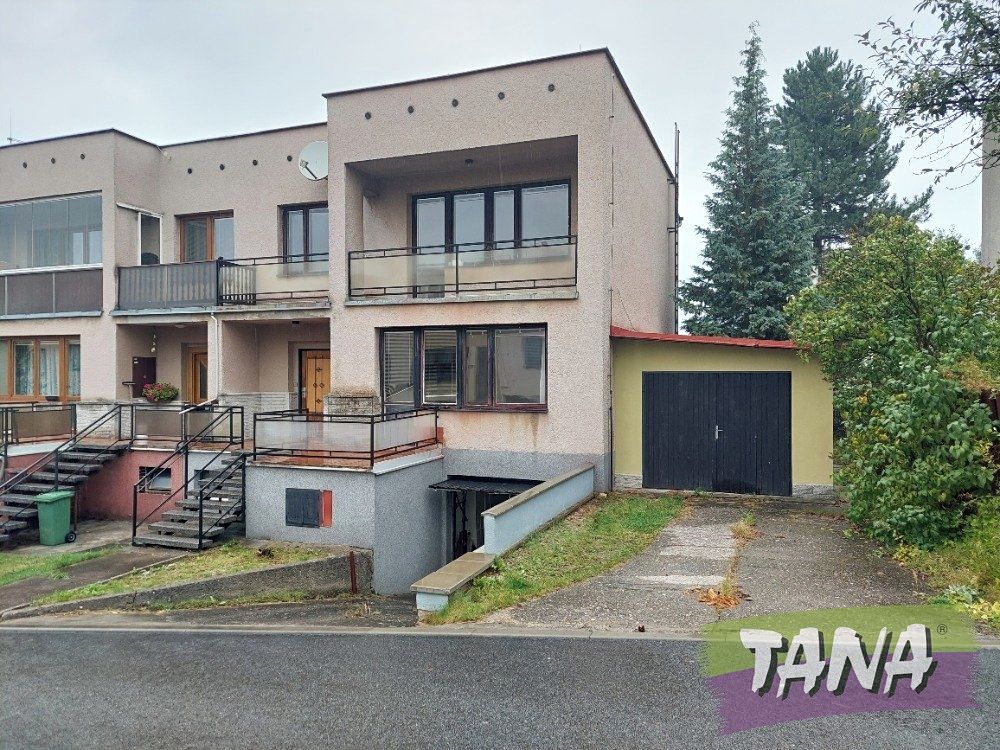 Prodej rodinného domu 160 m², pozemek 346 m² – fotografie 2