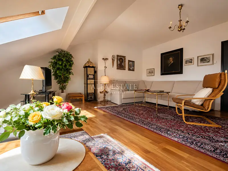 Prodej bytu 3+1 110 m², Karlovy Vary – náhled fotky 3
