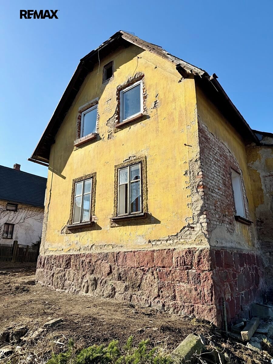 Prodej rodinného domu 160 m², pozemek 387 m² – fotografie 3