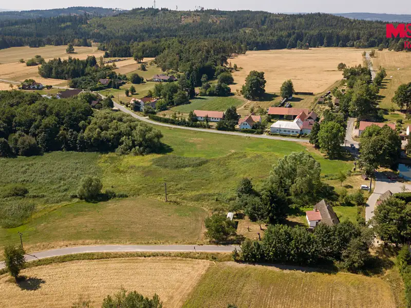 Prodej stavebního pozemku 1609 m², Slavonice – náhled fotky 3