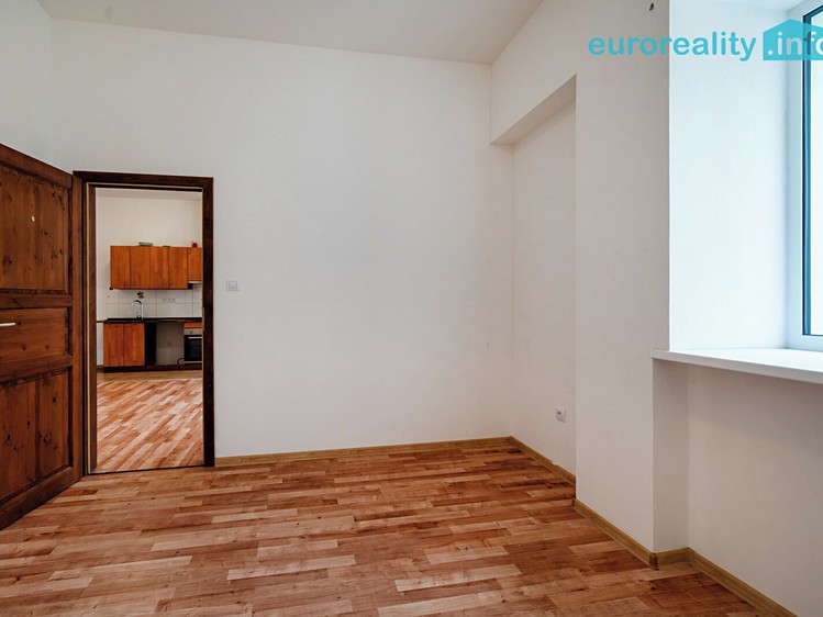 Квартира 3+kk в оренду, 58 м² (6 з 19)