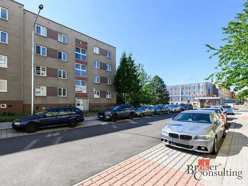 Prodej bytu 2+kk 40 m², Plzeň – náhled fotky 1