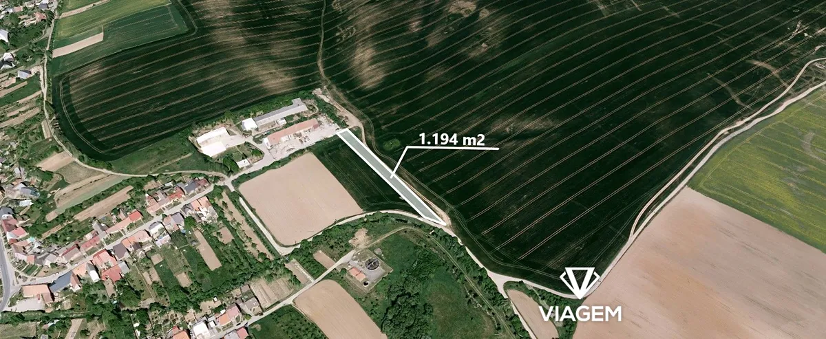 Prodej komerčního pozemku 1194 m²