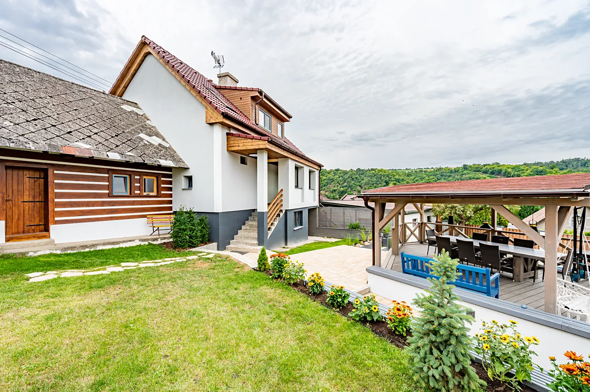 Prodej chalupy 234 m², pozemek 521 m²