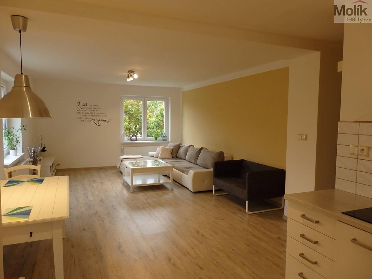 Prodej bytu 2+1 70 m² – fotografie 3