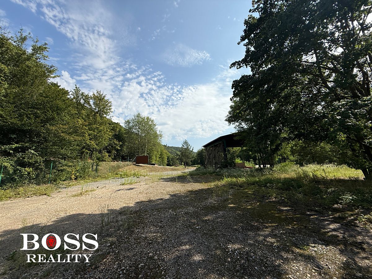 Prodej komerčního pozemku 15862 m² – fotografie 5