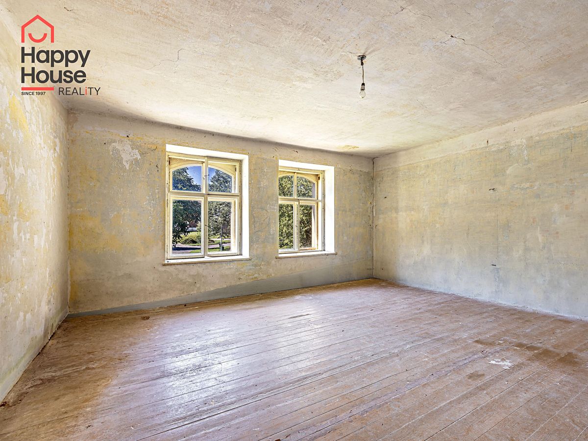 Prodej rodinného domu 220 m², pozemek 3038 m² – fotografie 4