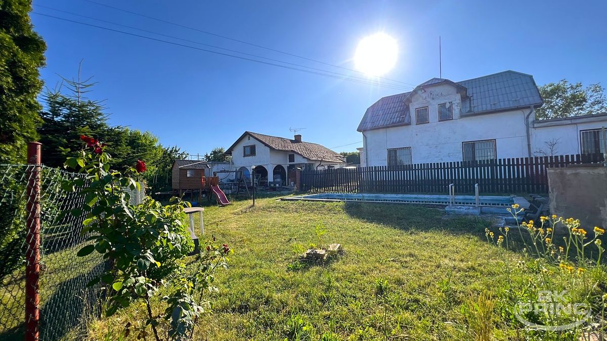 Prodej rodinného domu 210 m², pozemek 577 m² – fotografie 4