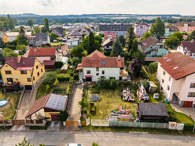 Prodej rodinného domu 297 m², pozemek 386 m², Planá nad Lužnicí – náhled fotky 2
