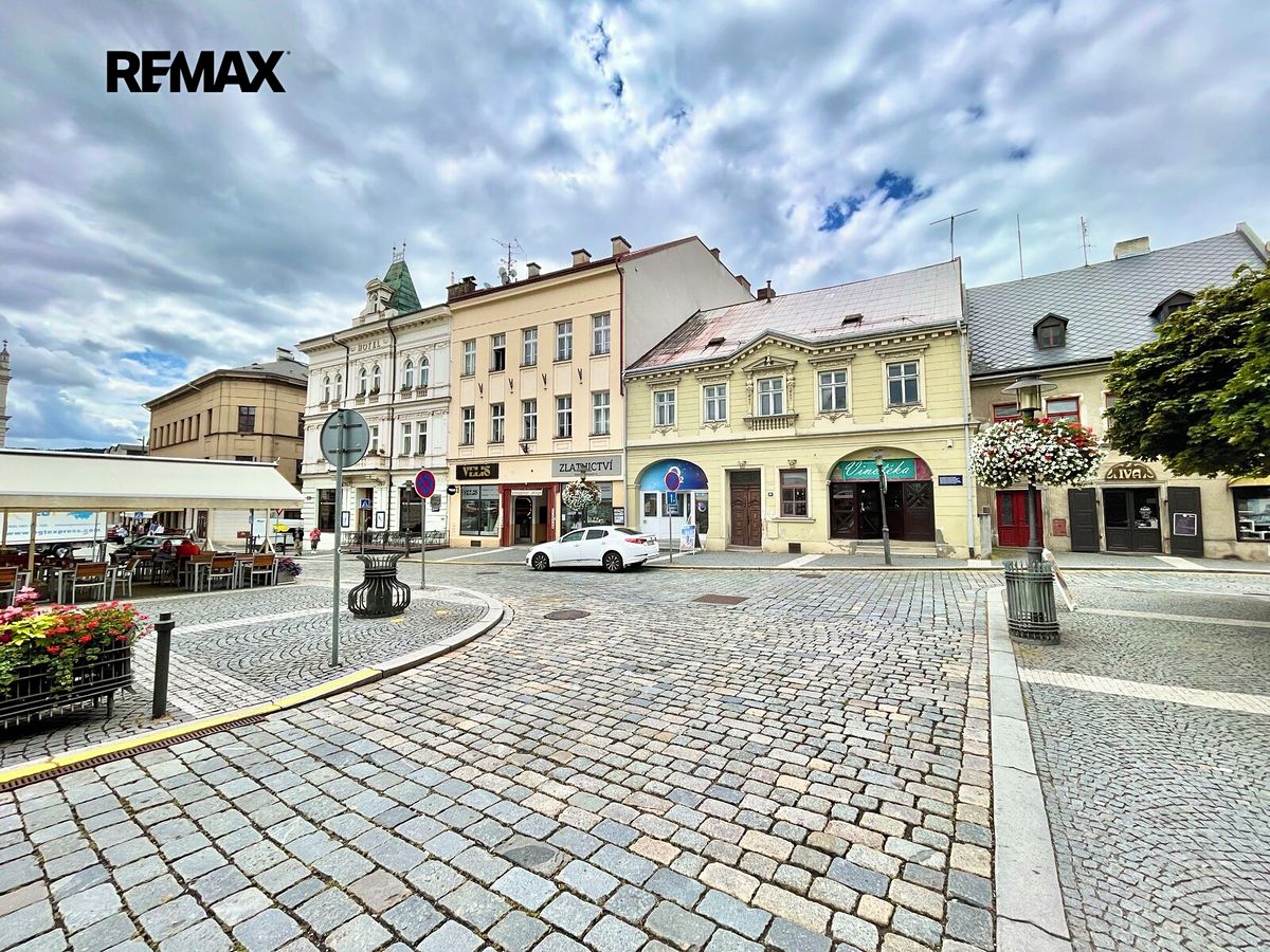 Pronájem kanceláře 115 m²