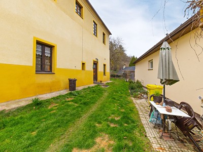 Prodej  rodinného domu 258 m², pozemek 991 m²