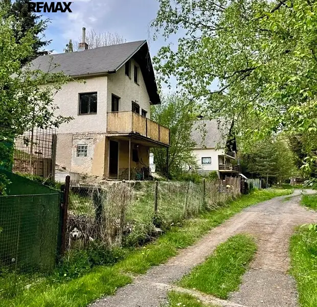 Prodej rodinného domu 85 m², pozemek 50 m², Jesenice – náhled fotky 3