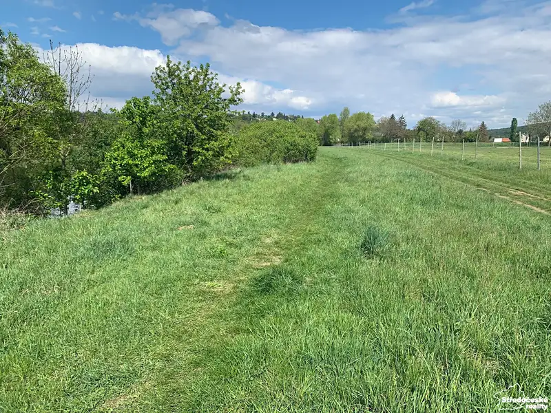 Prodej komerčního pozemku 45324 m², Všenory – náhled fotky 3