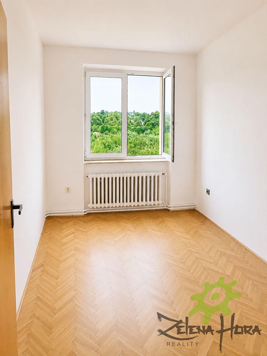 Pronájem bytu 4+1 95 m² – fotografie 5