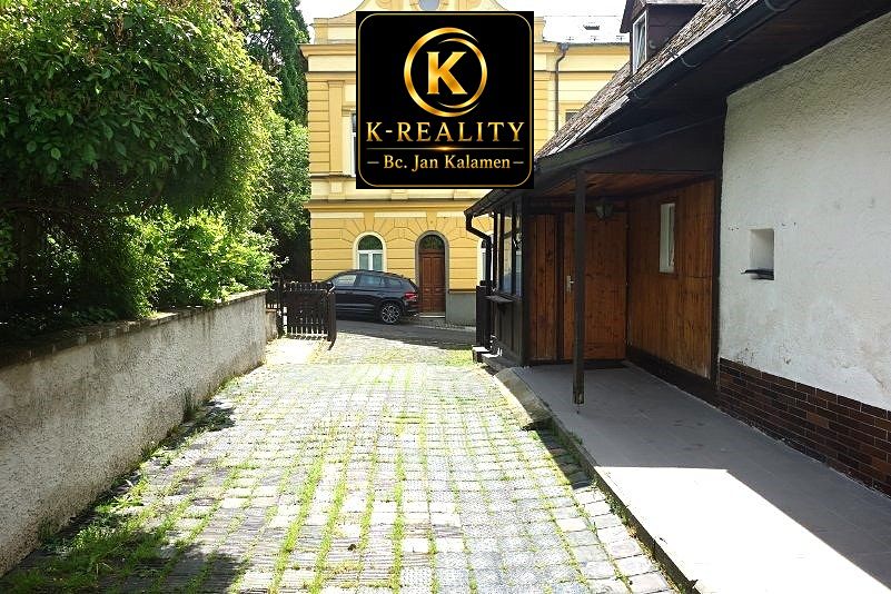 Prodej rodinného domu 372 m², pozemek 270 m² – fotografie 4