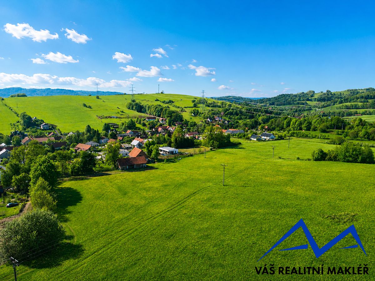 Prodej stavebního pozemku 1030 m² – fotografie 3