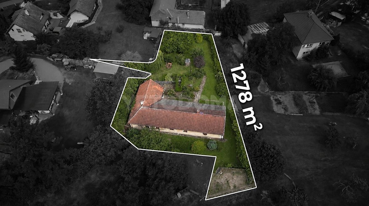 Prodej rodinného domu 78 m², pozemek 1278 m² – fotografie 2