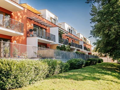 Pronájem bytu 2+kk 100 m²