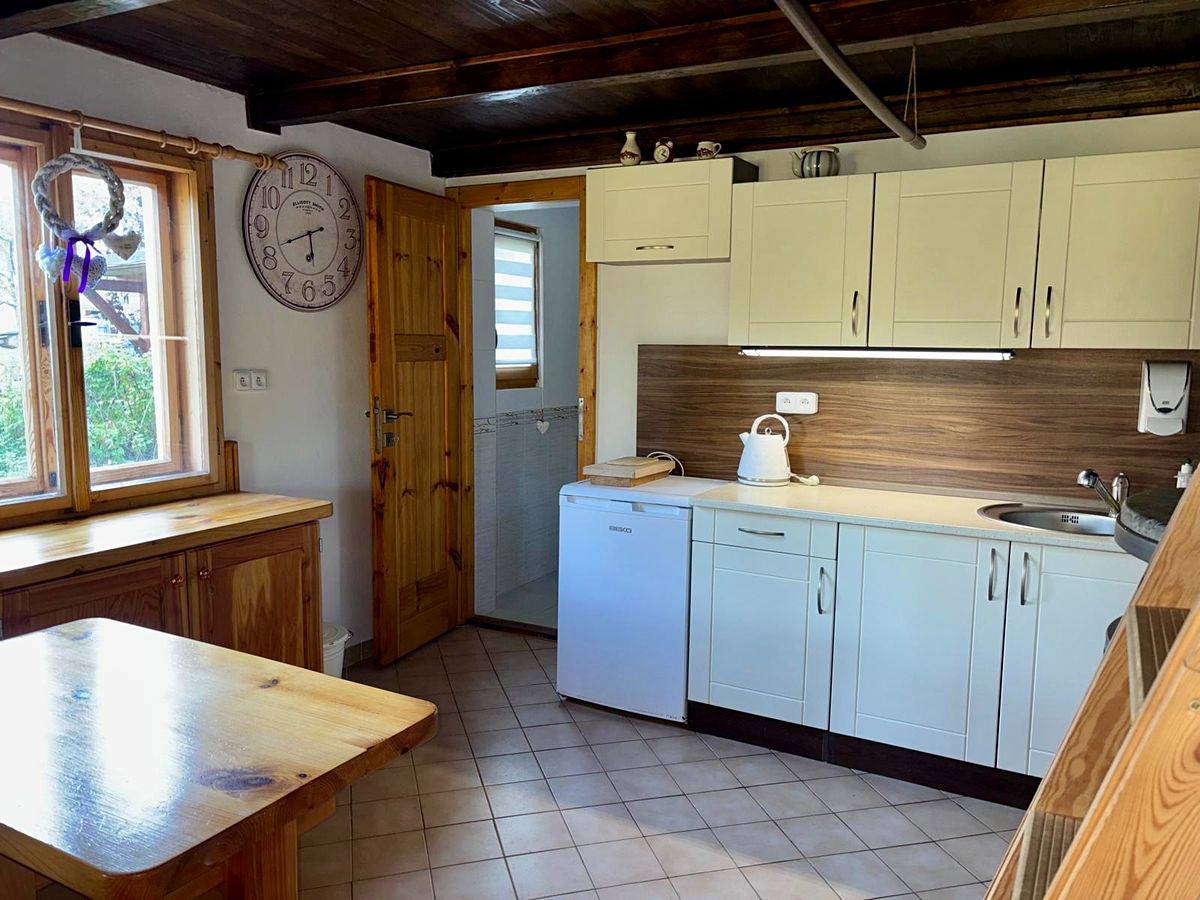 Prodej chaty 47 m², pozemek 602 m² – fotografie 2