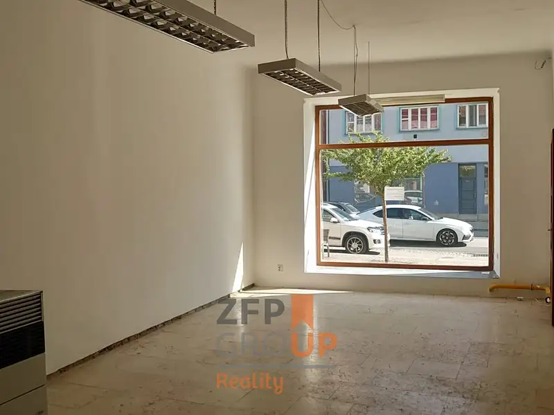 Pronájem obchodního prostoru 47 m², Moravské Budějovice – náhled fotky 2