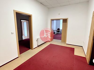 Pronájem kanceláře 161 m²