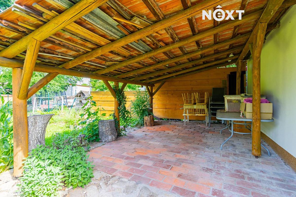 Prodej rodinného domu 140 m², pozemek 779 m² – fotografie 3