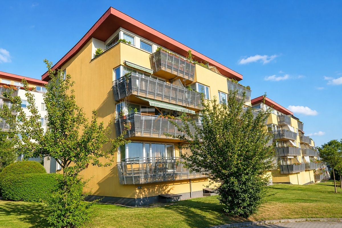 Pronájem bytu 2+kk 64 m²