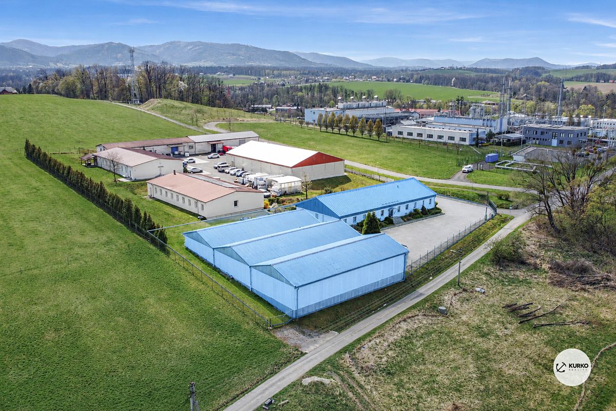 Pronájem skladového prostoru 950 m²