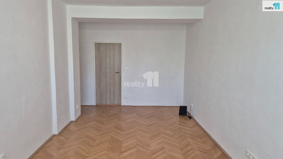 Pronájem bytu 2+1 55 m² – fotografie 5