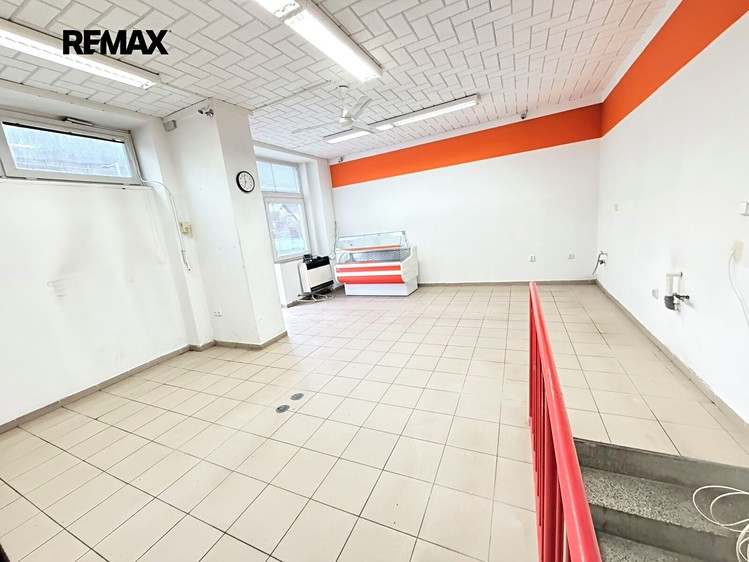Комерційне приміщення на продаж, 65 м² (6 з 18)