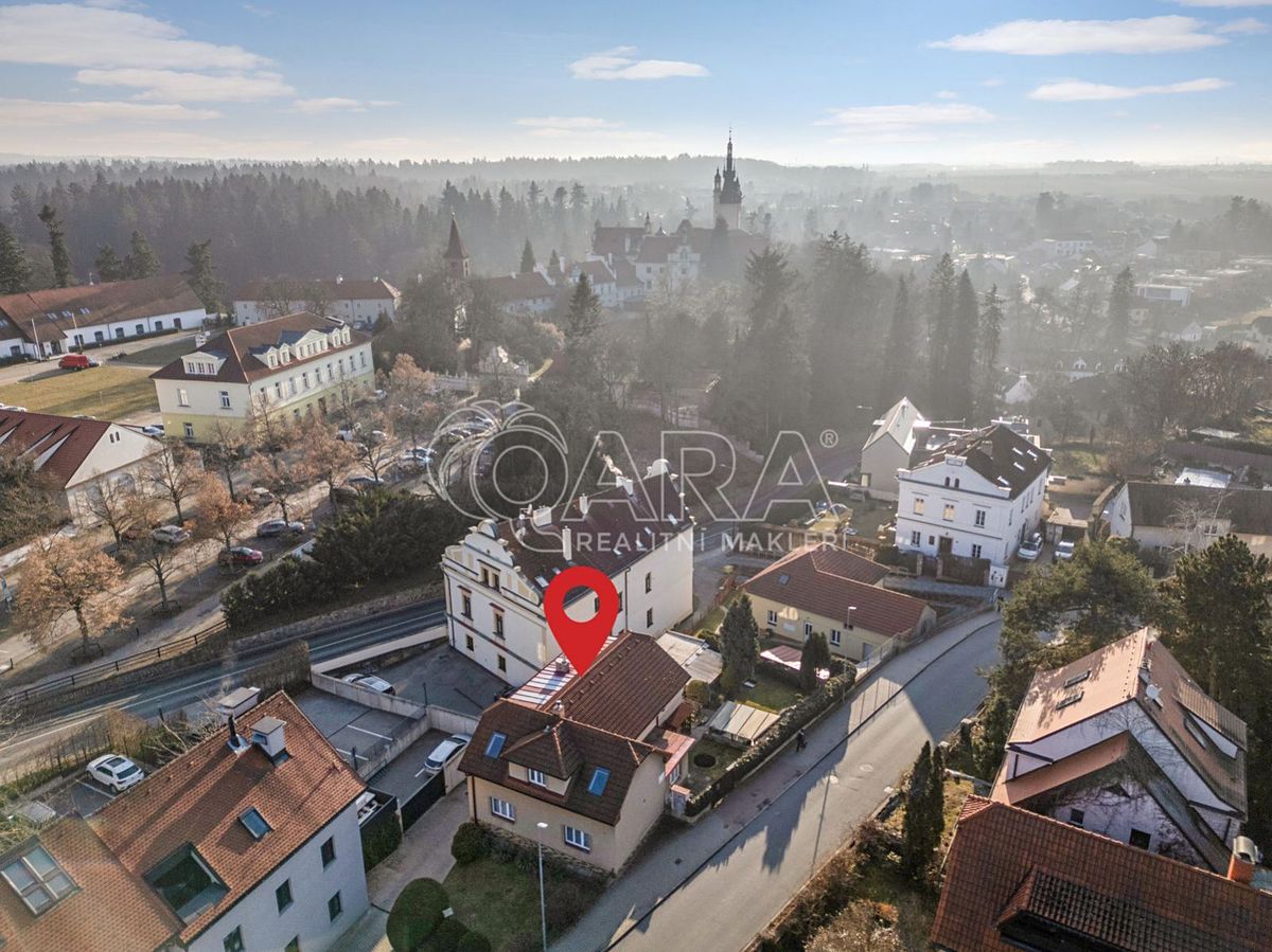 Prodej rodinného domu 200 m², pozemek 385 m² – fotografie 3