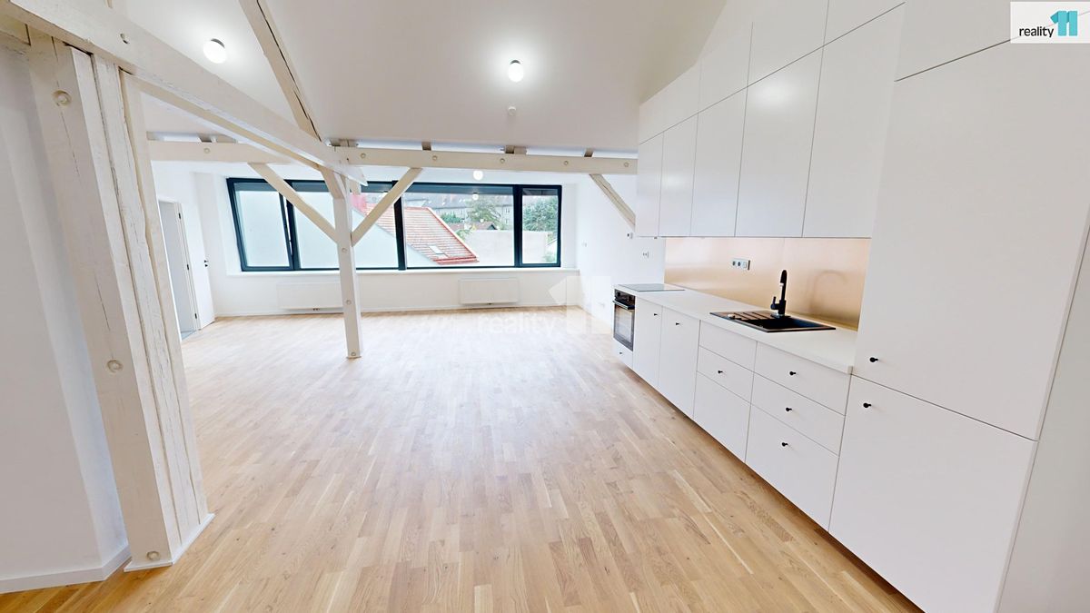 Pronájem komerční nemovitosti 151 m²
