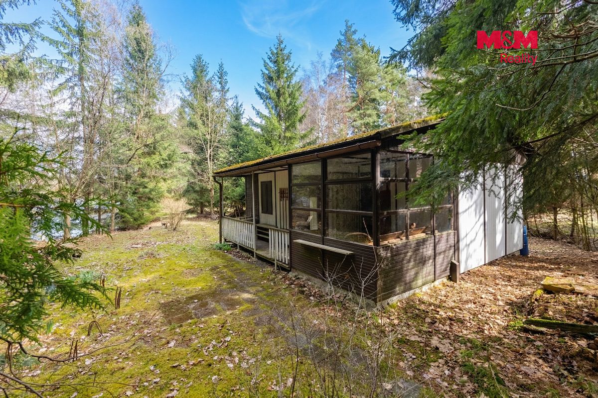 Prodej chaty 35 m², pozemek 1 m² – fotografie 2