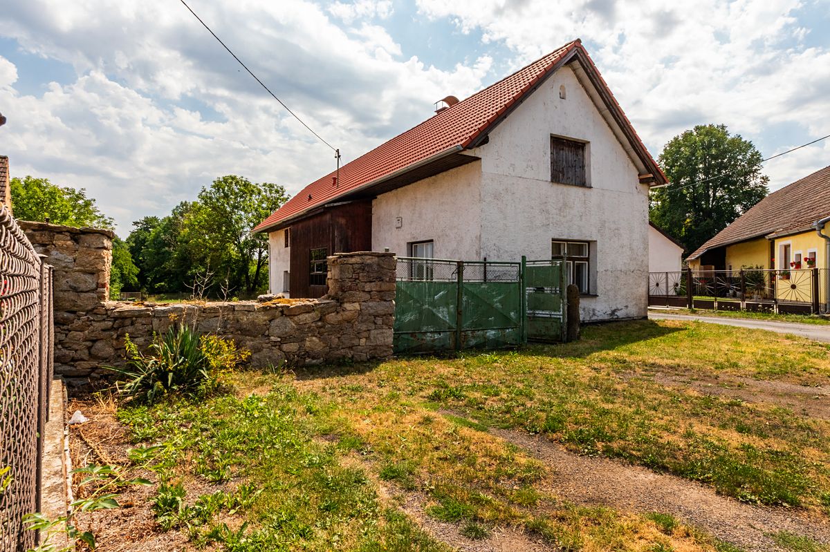 Prodej rodinného domu 197 m², pozemek 460 m² – fotografie 5