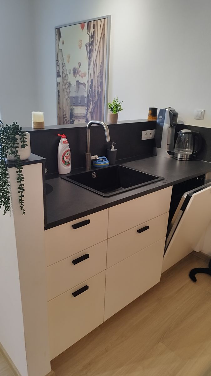 Prodej rodinného domu 205 m², pozemek 357 m² – fotografie 4