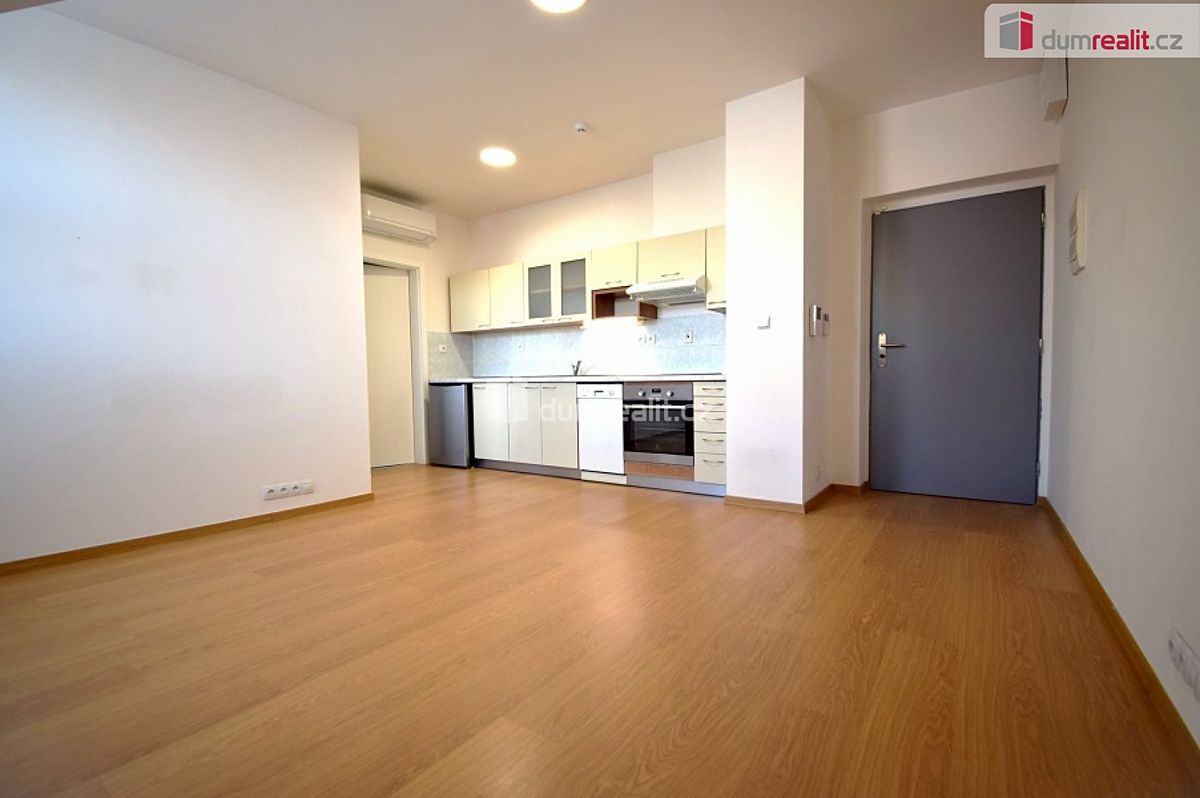 Pronájem bytu 2+kk 41 m²