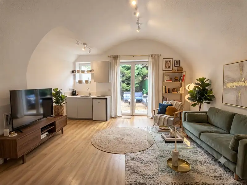 Prodej bytu 2+kk 44 m², Praha – náhled fotky 1
