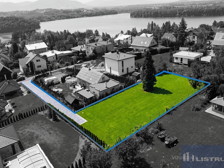 Prodej pozemku, 1 053 m² (2 z 8)
