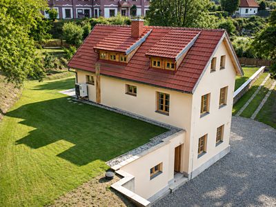 Prodej rodinného domu 200 m², pozemek 3105 m²