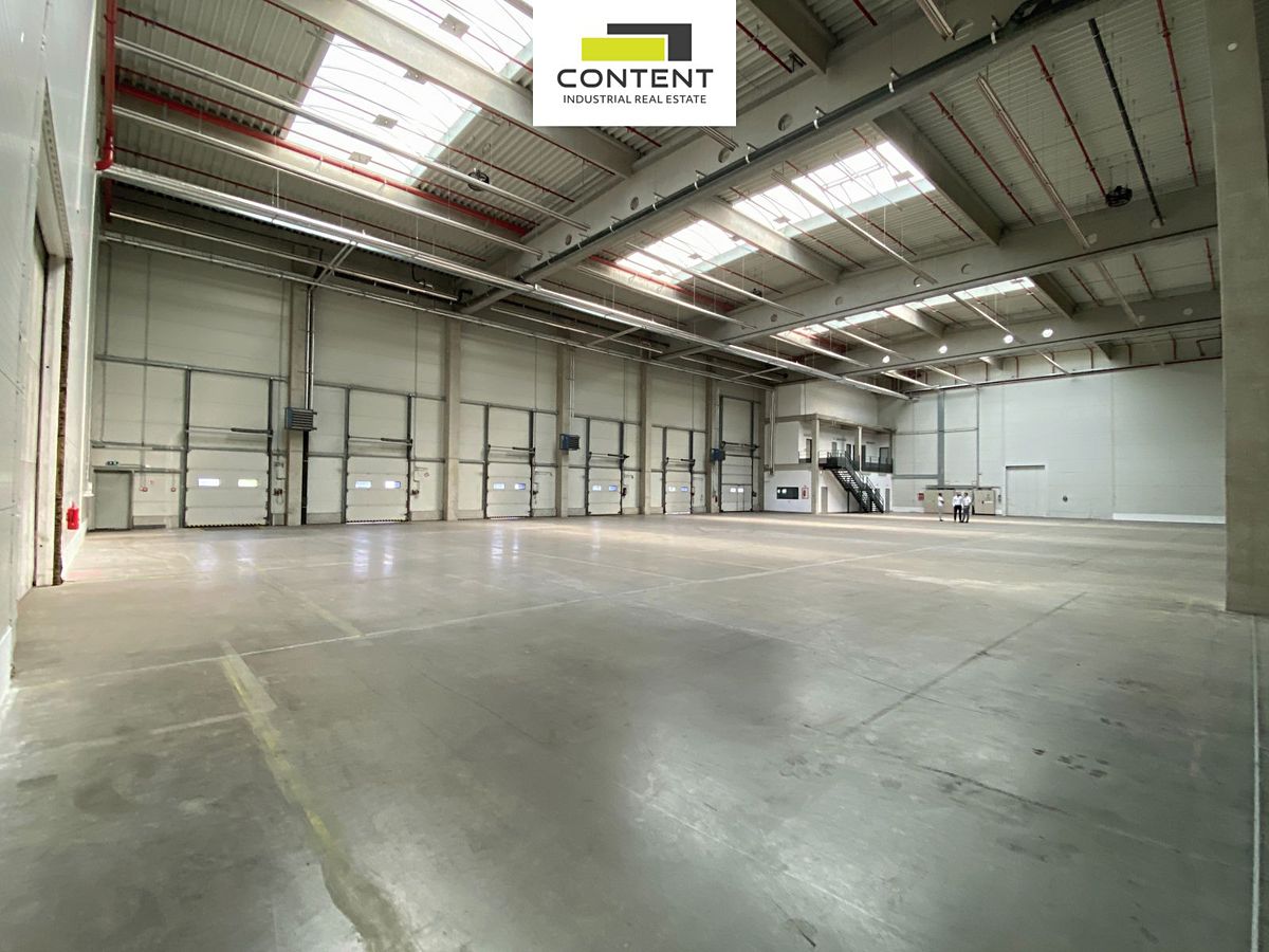 Pronájem skladového prostoru 5000 m² – fotografie 3