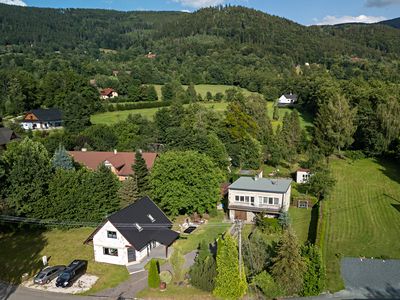 Prodej rodinného domu 178 m², pozemek 2615 m²