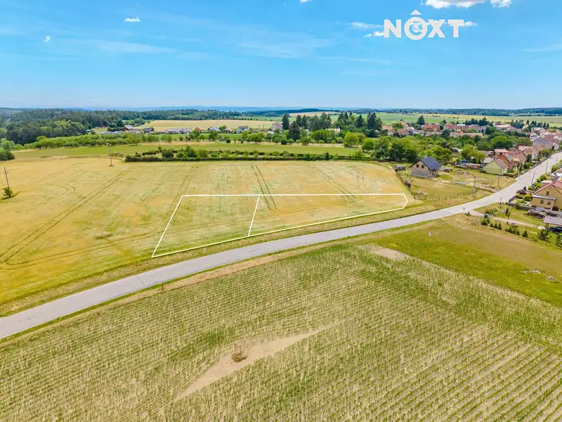 Prodej stavebního pozemku 1236 m², Podomí – náhled fotky 1