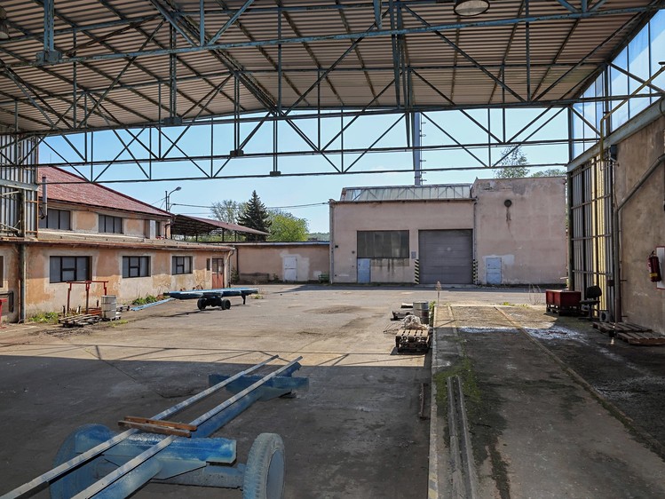 Комерційне приміщення на аукціоні, 11 945 м² (48 з 68)
