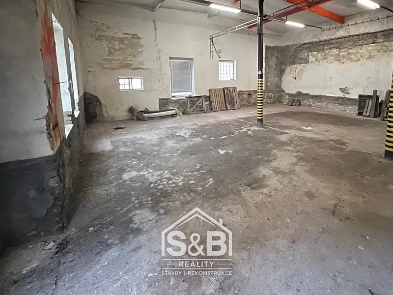 Pronájem skladového prostoru 130 m², Varnsdorf – náhled fotky 2