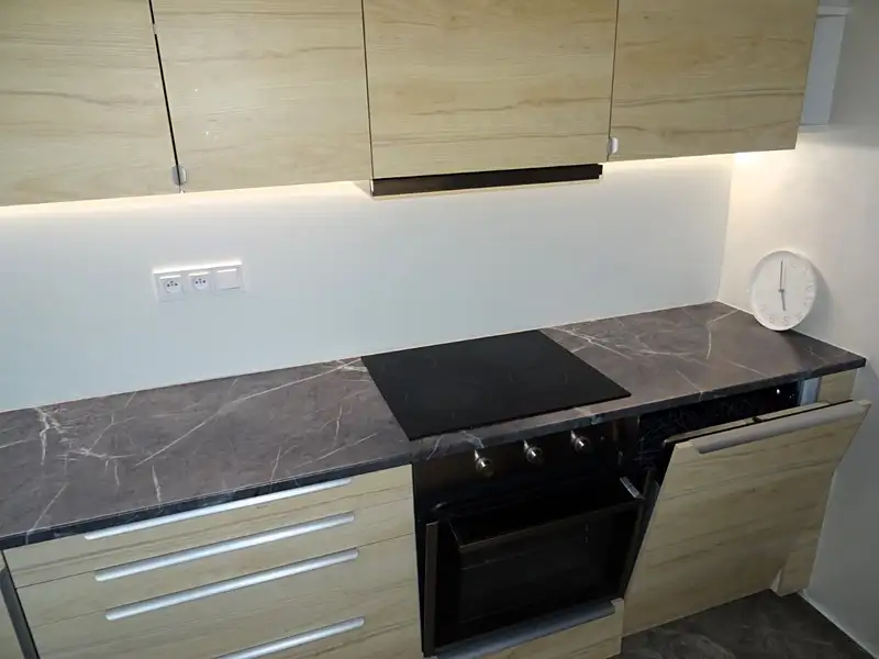 Pronájem bytu 1+1 35 m², Praha – náhled fotky 2