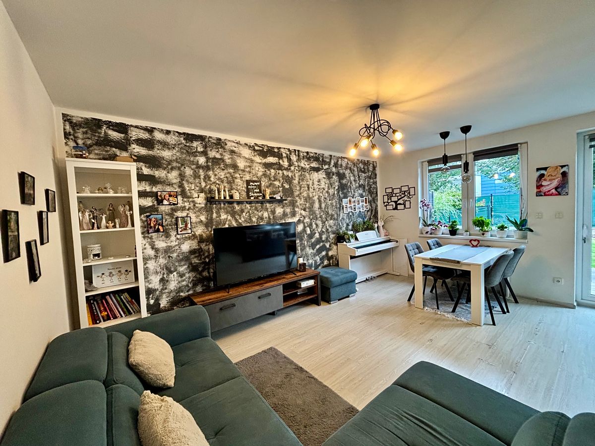 Prodej rodinného domu 90 m², pozemek 115 m² – fotografie 3