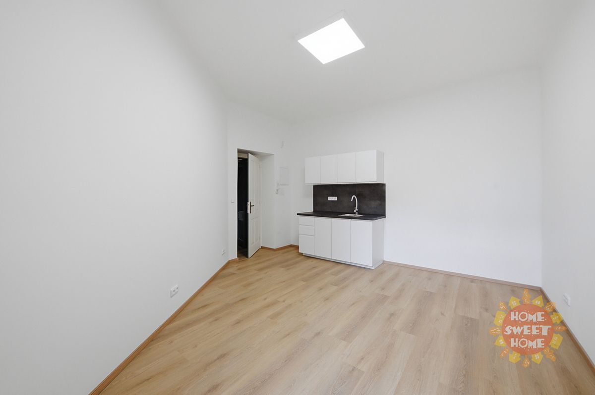 Pronájem kanceláře 17 m²
