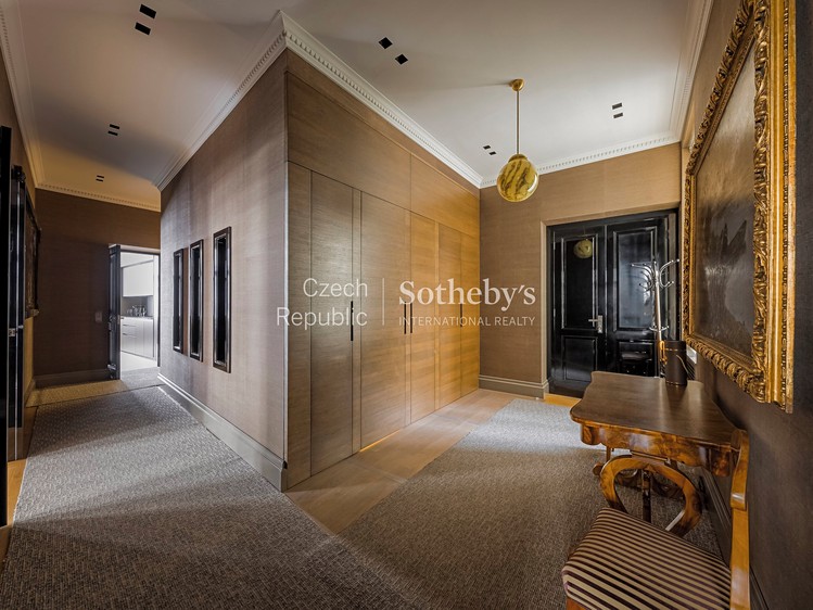 Квартира 5+1 в оренду, 200 м² (2 з 20)