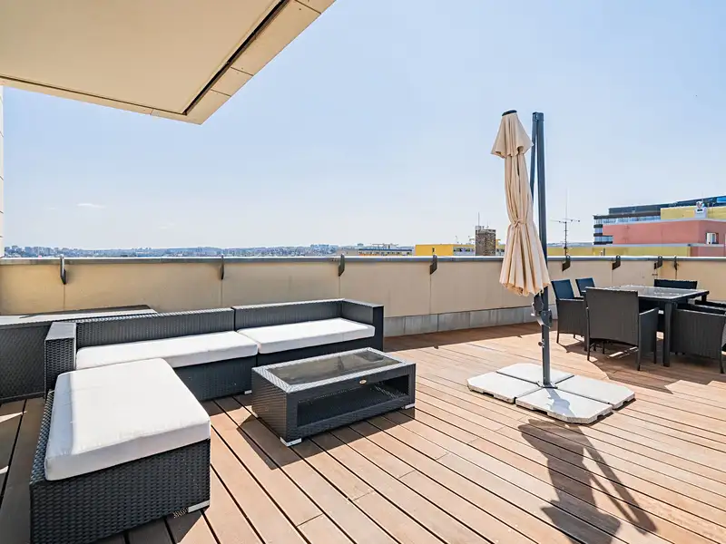 Pronájem bytu 3+kk 96 m², Praha – náhled fotky 2